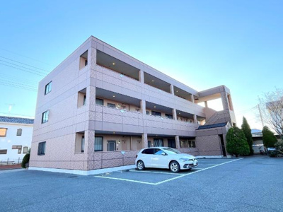 【外観】 | ヴィラージュ | 外観写真（昼）