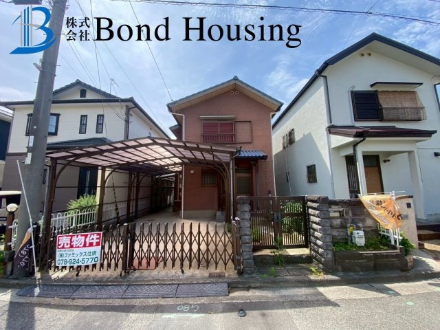 陽当り・通風良好　全室6帖以上　二見町福里　築38年の外観