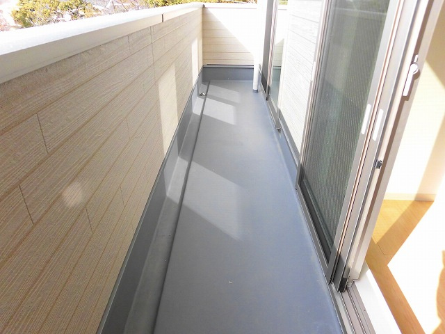 【バルコニー】