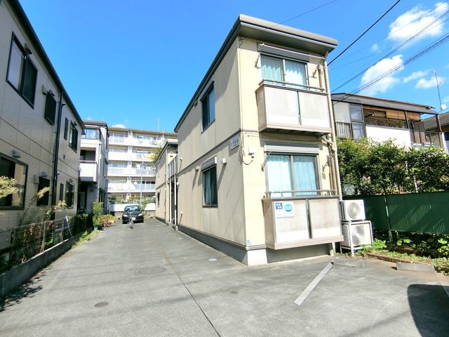 カラベルの外観|★入居後安心の24時間管理サポート★