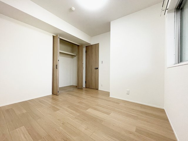 サンクレイドル郡山パークサイドの洋室