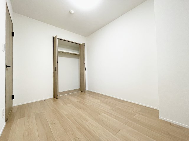 サンクレイドル郡山パークサイドの洋室