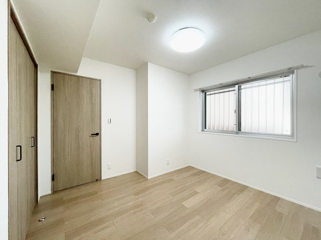 サンクレイドル郡山パークサイドの洋室