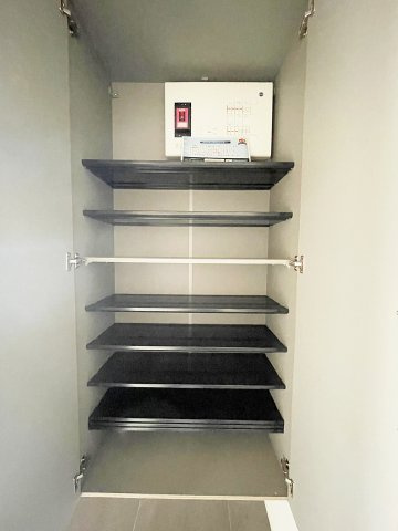 サンクレイドル郡山パークサイドの玄関