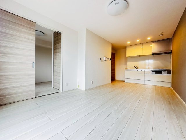 リコルド住吉の居間・リビング