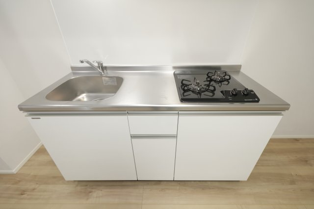 APT柴又のキッチン