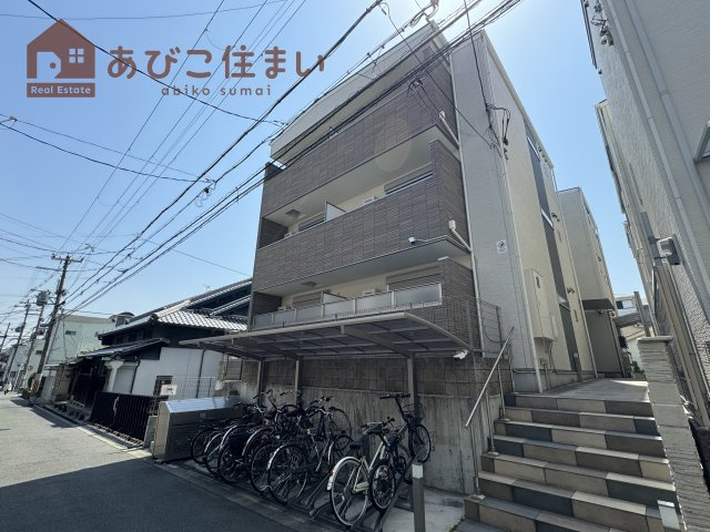 クリエオーレ上住吉の外観