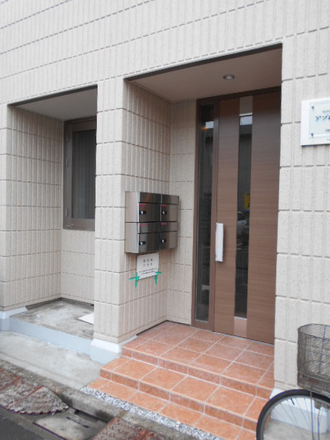 アプローズのエントランス|エントランス