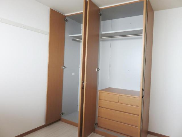 ディアコート・愛の収納|洋室②収納