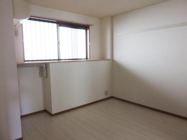 ディアコート・愛の内装|洋室②