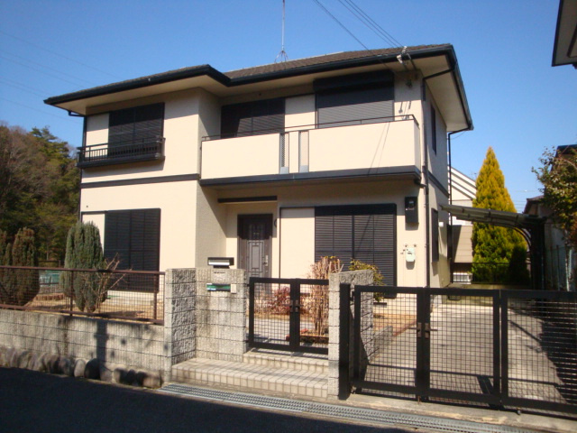 生瀬高台戸建貸家の外観