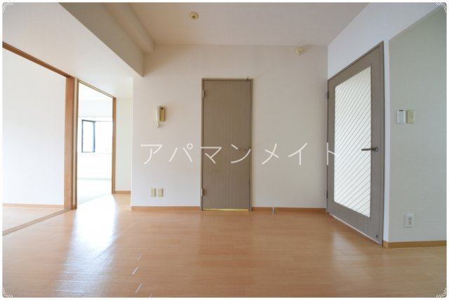 【居間・リビング】 | りぶいんしらゆり星1 | 戸塚周辺ならアパマンメイトへＬｅｔｓ Ｇｏ ！