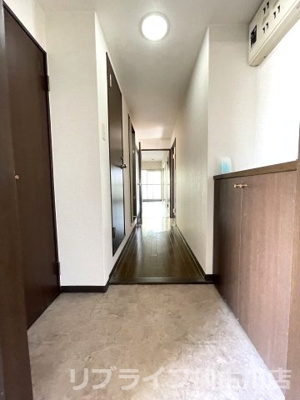 【玄関】 | リアライズ加古川Ⅱ | 写真は別室参考