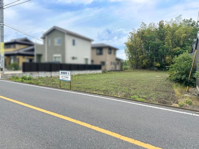 鈴鹿市加佐登4丁目の前面道路含む現地写真
