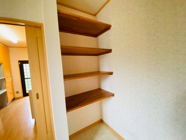 四木　中古戸建の収納