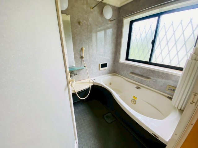 四木　中古戸建の浴室