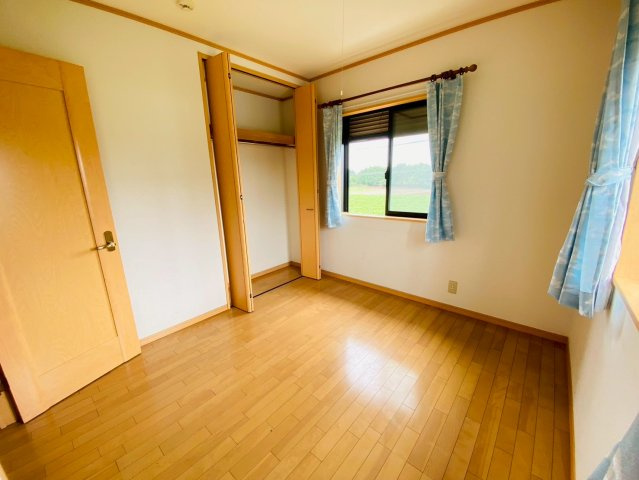 四木　中古戸建の洋室