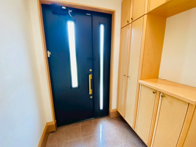 四木　中古戸建の玄関