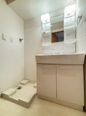 【洗面所】 | グランカーサ緑地公園 | 洗面所★