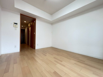 【内装】 | グランカーサ緑地公園 | 洋室★