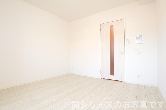 【居間・リビング】 | サヴォイ　ヴァンヴェール　★プライスホームなら仲介手数料が割引価格です★