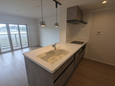 【キッチン】 | ディオフェルティ鈴蘭台ガーデンヒルズ | システムキッチン新調しております。