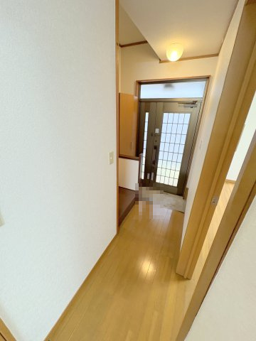 石井邸の玄関