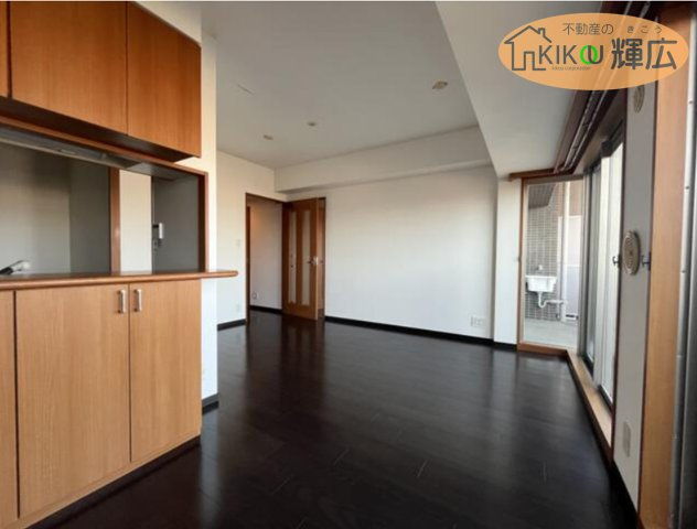 【居間・リビング】 | ロイヤルアーク明石江井ヶ島　5階