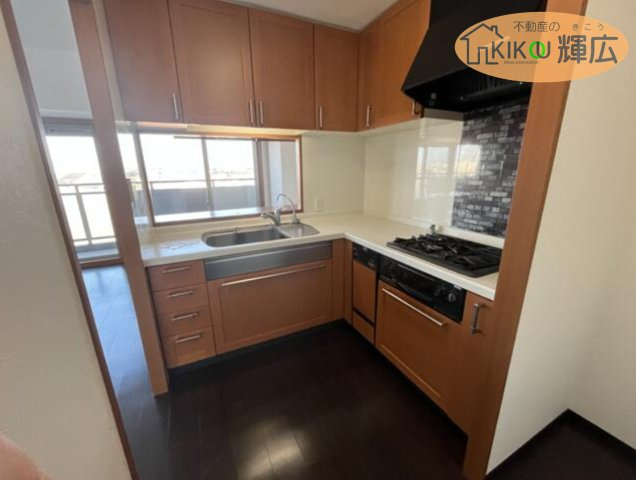 【キッチン】 | ロイヤルアーク明石江井ヶ島　5階