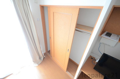 【内装】 | レオパレスとくしま　中前川町 | 備品や設備仕様は号室等により異なります現地をご確認ください。