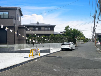 【前面道路含む現地写真】 | 成田市玉造II １号棟 | 即日のご見学も可能です。お気軽に0476-37-3888までお問合せ下さい。