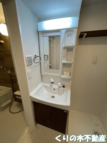 【洗面所】 | Farbe | ゆったりとスペースのある洗面所