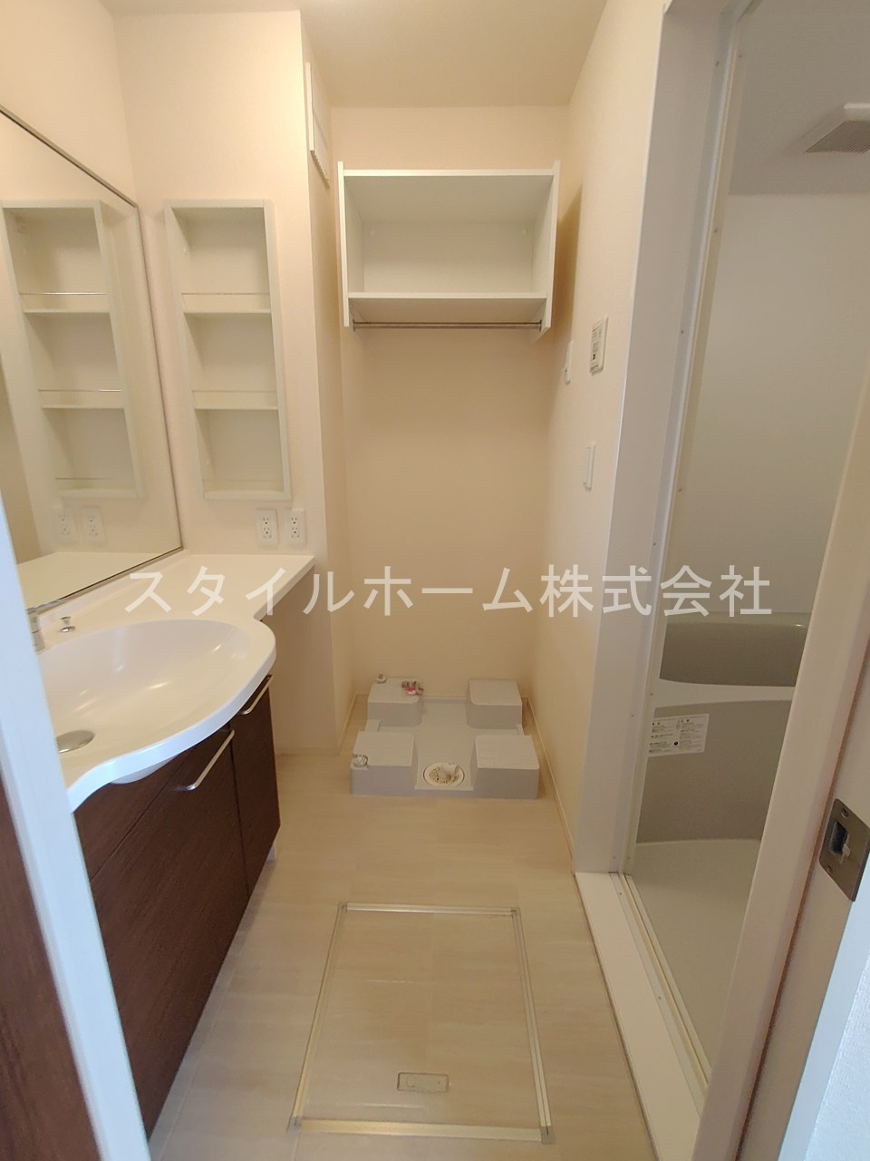 Ｓｔｒａｈｌ　Ａの浴室|イメージ写真です。