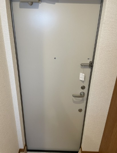 Lapis東大宮の玄関