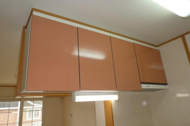 ビッグベアーDのキッチン|キッチン上収納