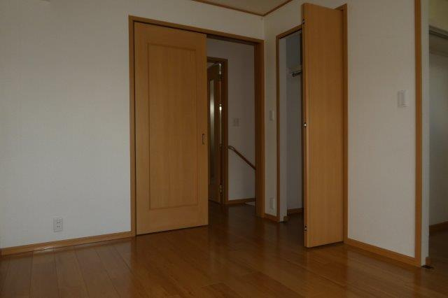 ビッグベアーDの洋室|洋室