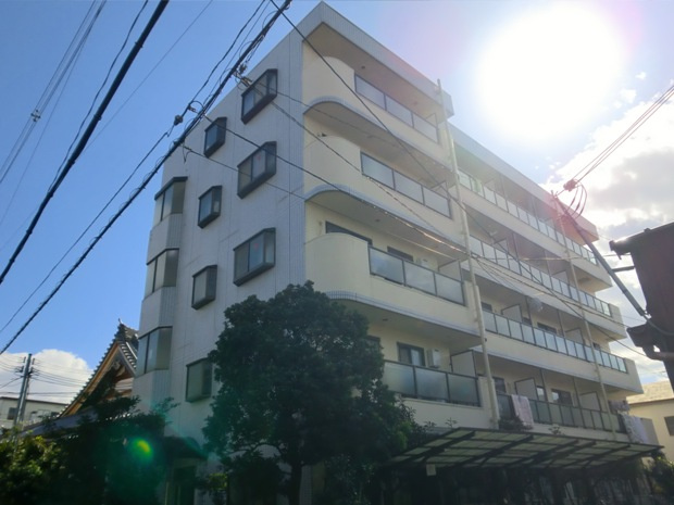 タクティ三津屋の外観