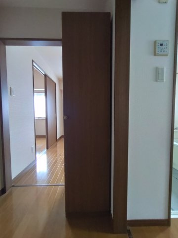 ハートフルピア速玉 壱番館の収納|シューズBOX