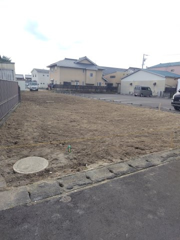 ６５４０３　岐阜市白菊町２丁目土地