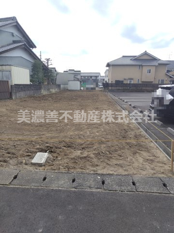 ６５４０３　岐阜市白菊町２丁目土地の外観