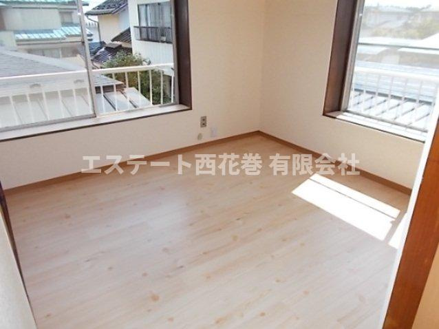 アパートひまわりの寝室|洋室4.5帖　日当たりが良いです