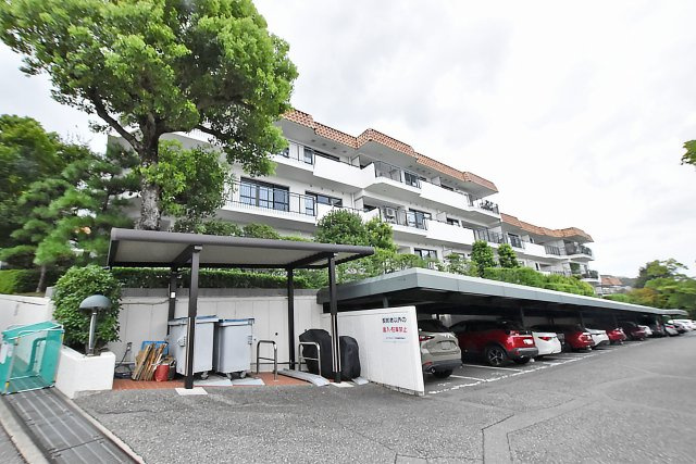 ロイヤルヴィラ苦楽園