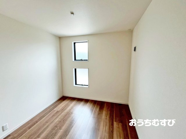 守山区上志段味(全2棟)の洋室