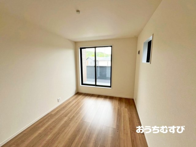 守山区上志段味(全2棟)の洋室