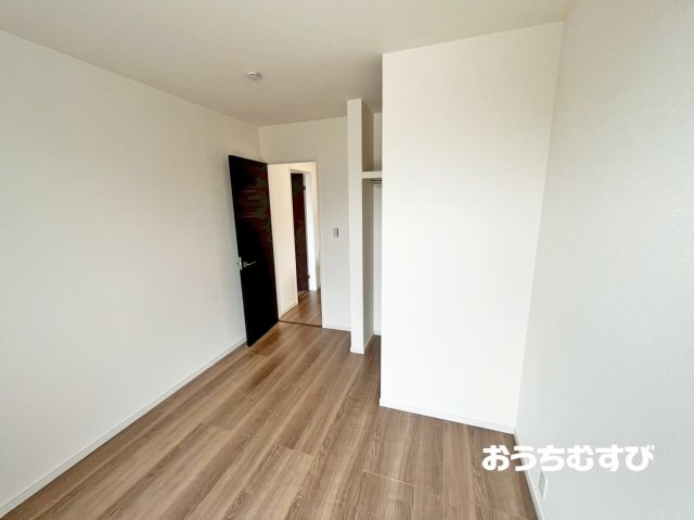 守山区上志段味(全2棟)の洋室