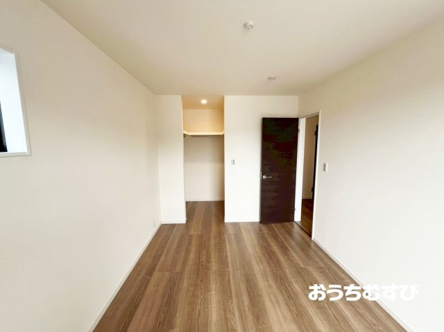 守山区上志段味(全2棟)の洋室