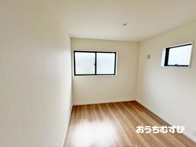 守山区上志段味(全2棟)の洋室