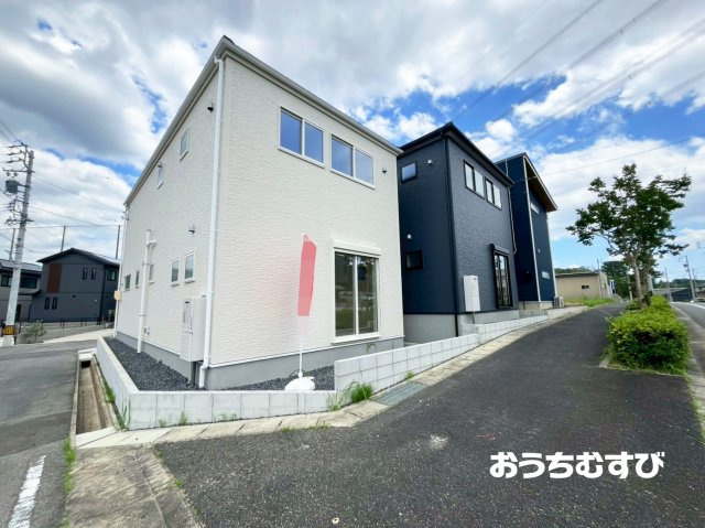 守山区上志段味(全2棟)の外観