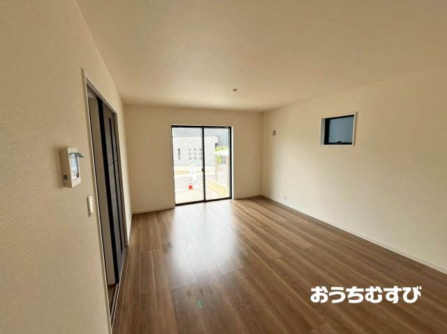 守山区上志段味(全2棟)の居間・リビング