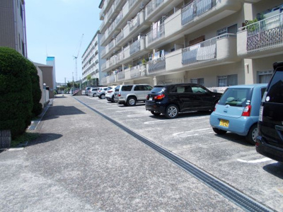 【駐車場】 | 桃山台レックスマンション